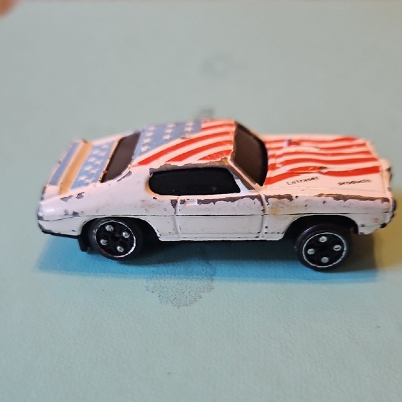 1980s Summer Die Cast S8504 1969 Pontiac GTO 1:64 - Picture 7 of 9